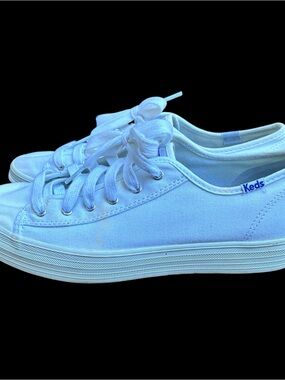 Keds White Low-Top Canvas Sneakers sz8